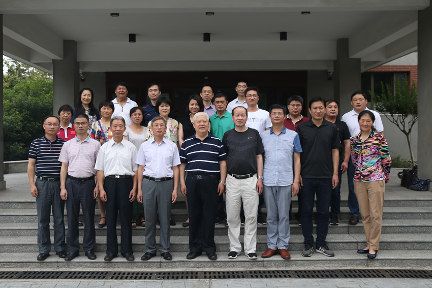 常熟理工学院关工委来我校调研交流工作