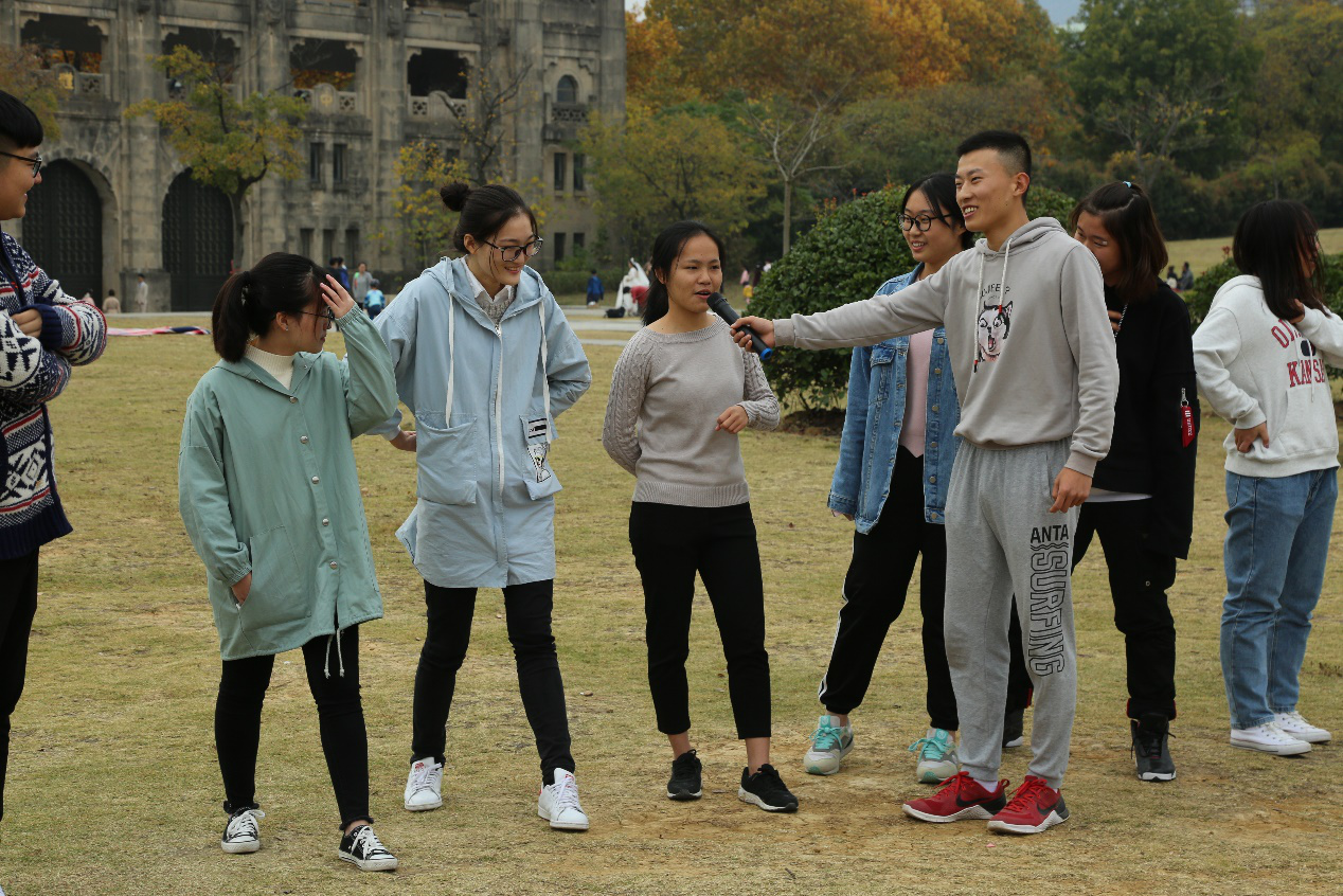 运动健康科学系学生会破冰活动成功举办