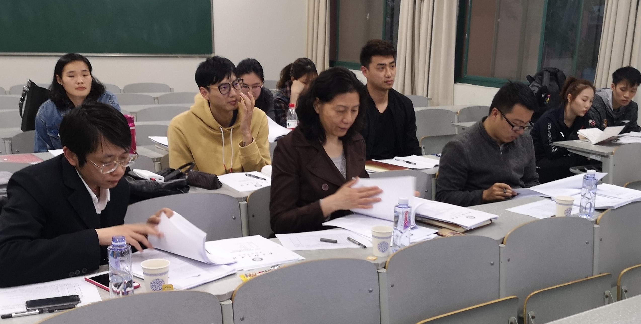 运动员教育科组织2019届运动员班本科论文答辩工作