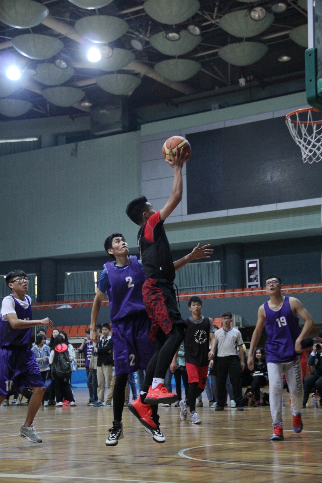 运动健康科学系篮球赛火热开赛