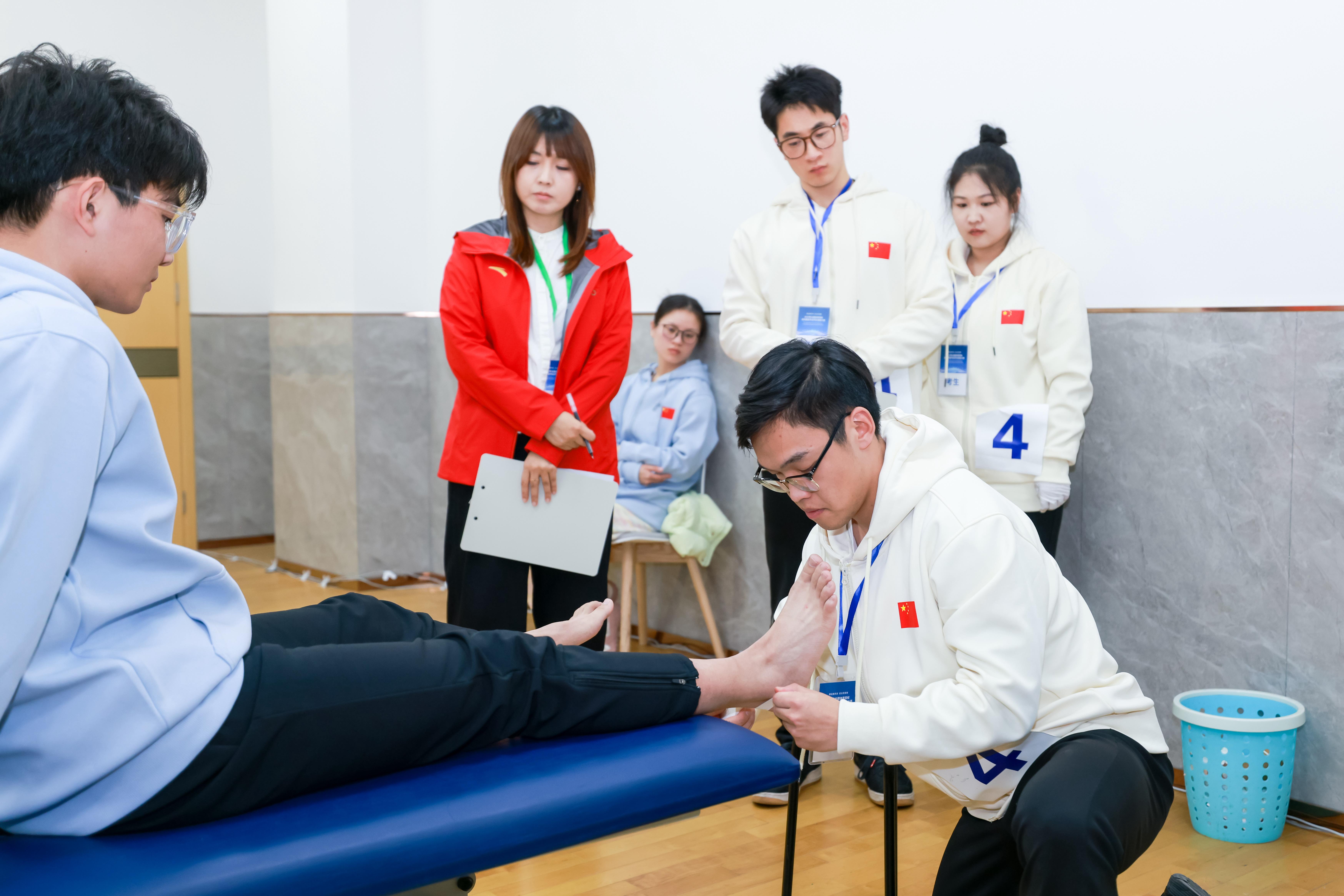 我校学生在首届全国体育院校运动康复专业学生技能大赛中取得佳绩