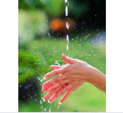 疾病预防控制中心建议使用肥皂和水彻底清洗